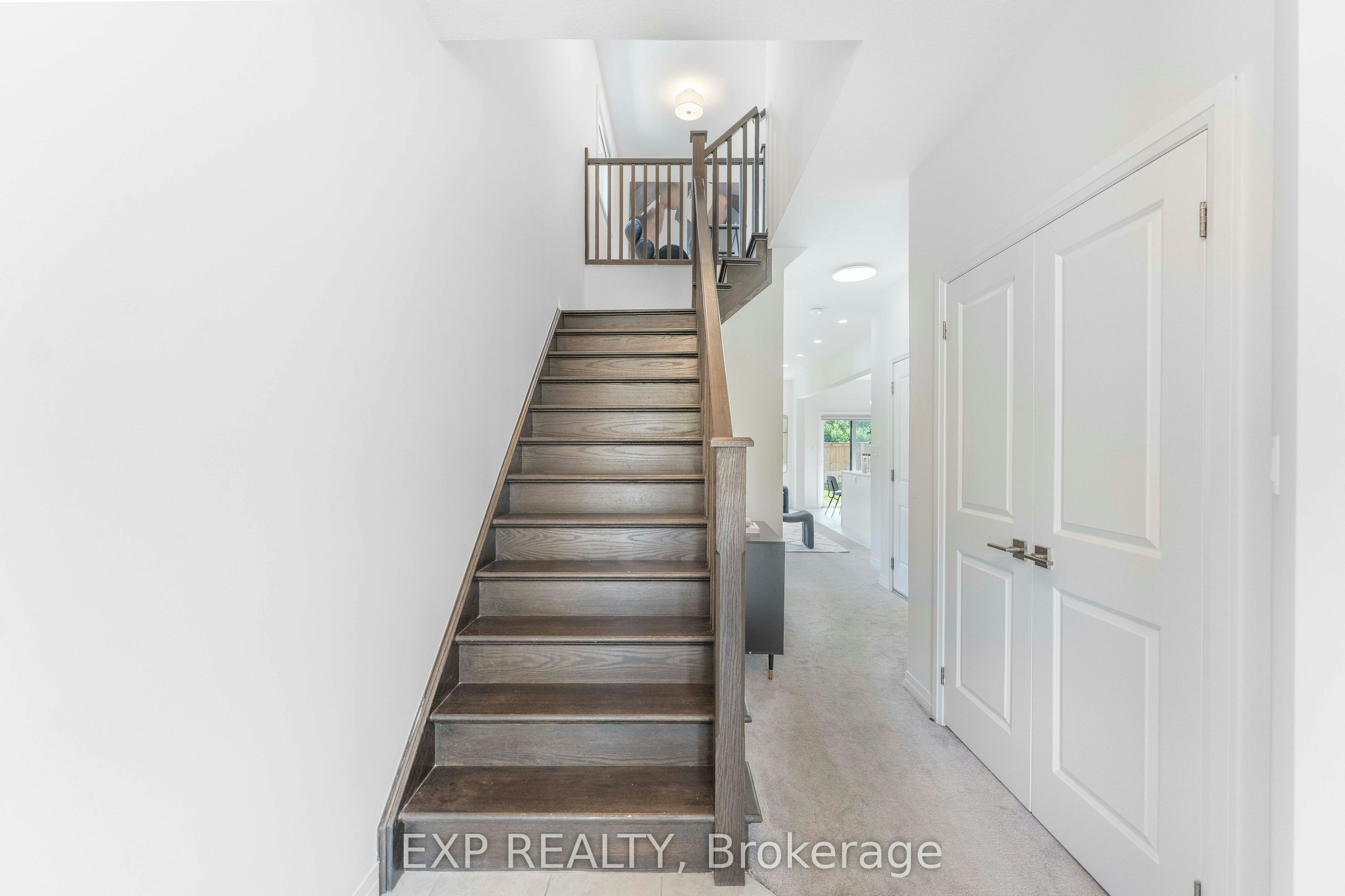 20-520 Grey Street, Brantford, ON, N3S 0K1 - 12