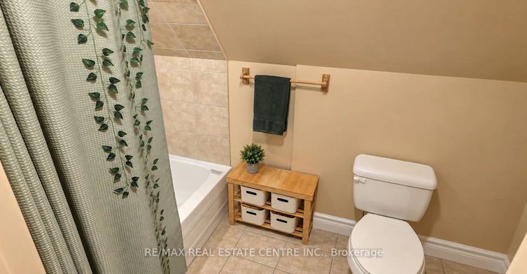 Upper Loft-267 Aberdeen Avenue, Hamilton, ON, L8P 2R2 - 9