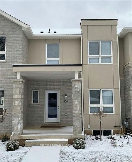 154 Broadway Lane, Welland, ON, L3C 0J6