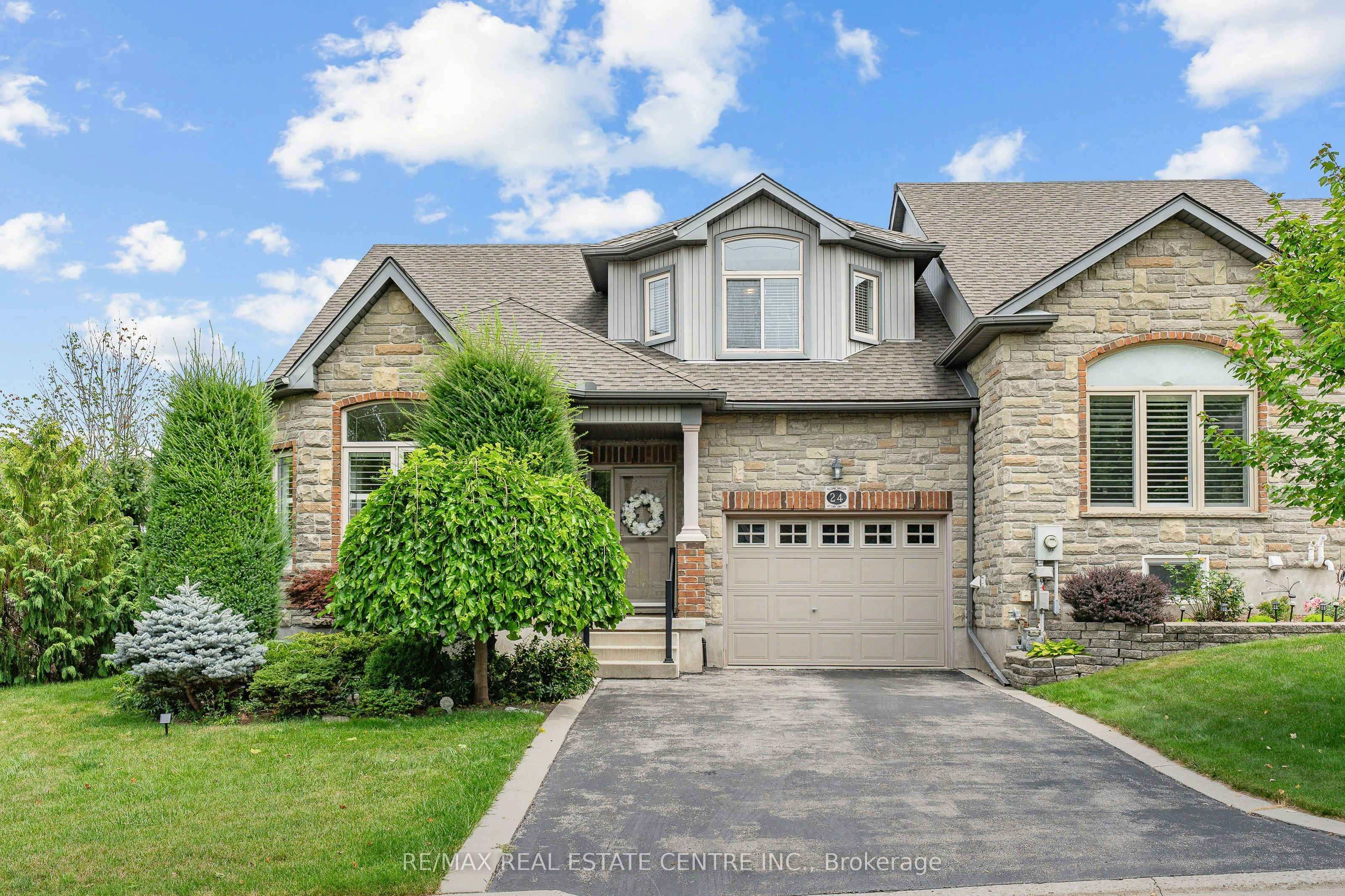 24 Knack Lane, Cambridge, ON, N1R 8P7