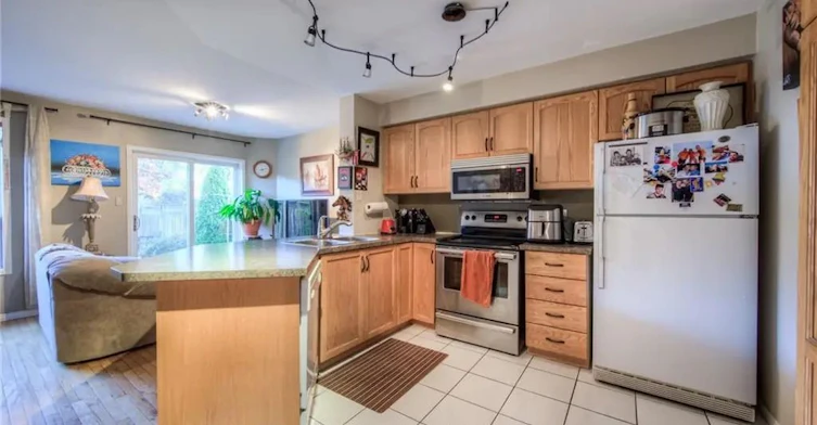 99 Foxborough Drive, Hamilton, ON, L9G 4Z1 - 10