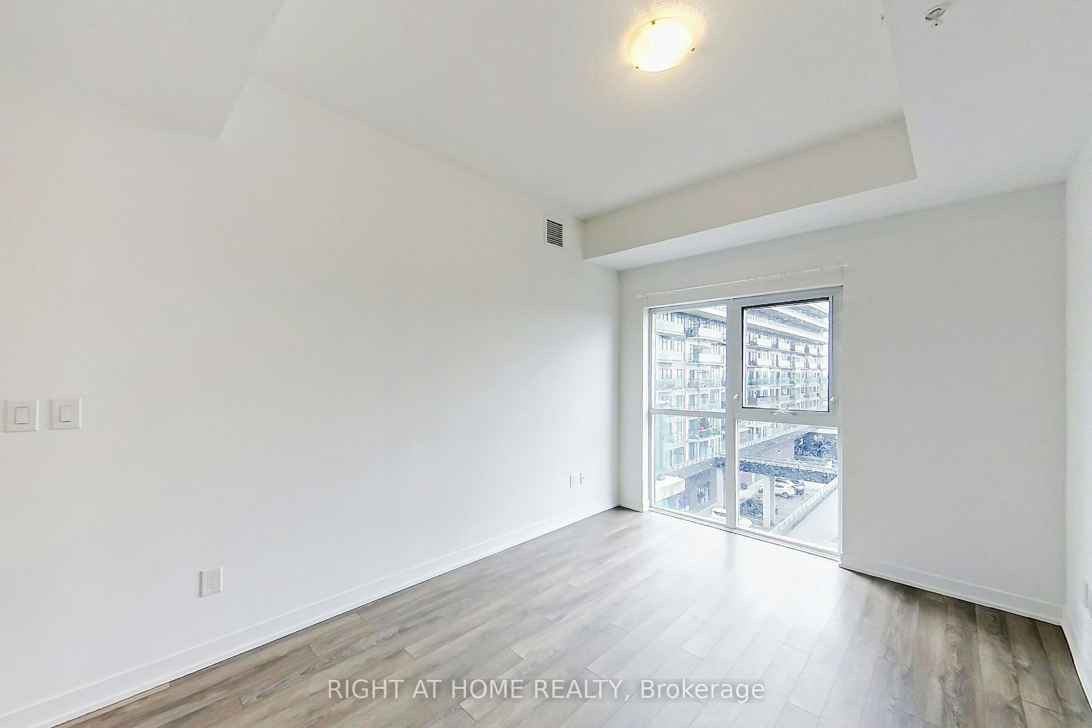 505-550 North Service Road, Grimsby, ON, L3M 0H9 - 12