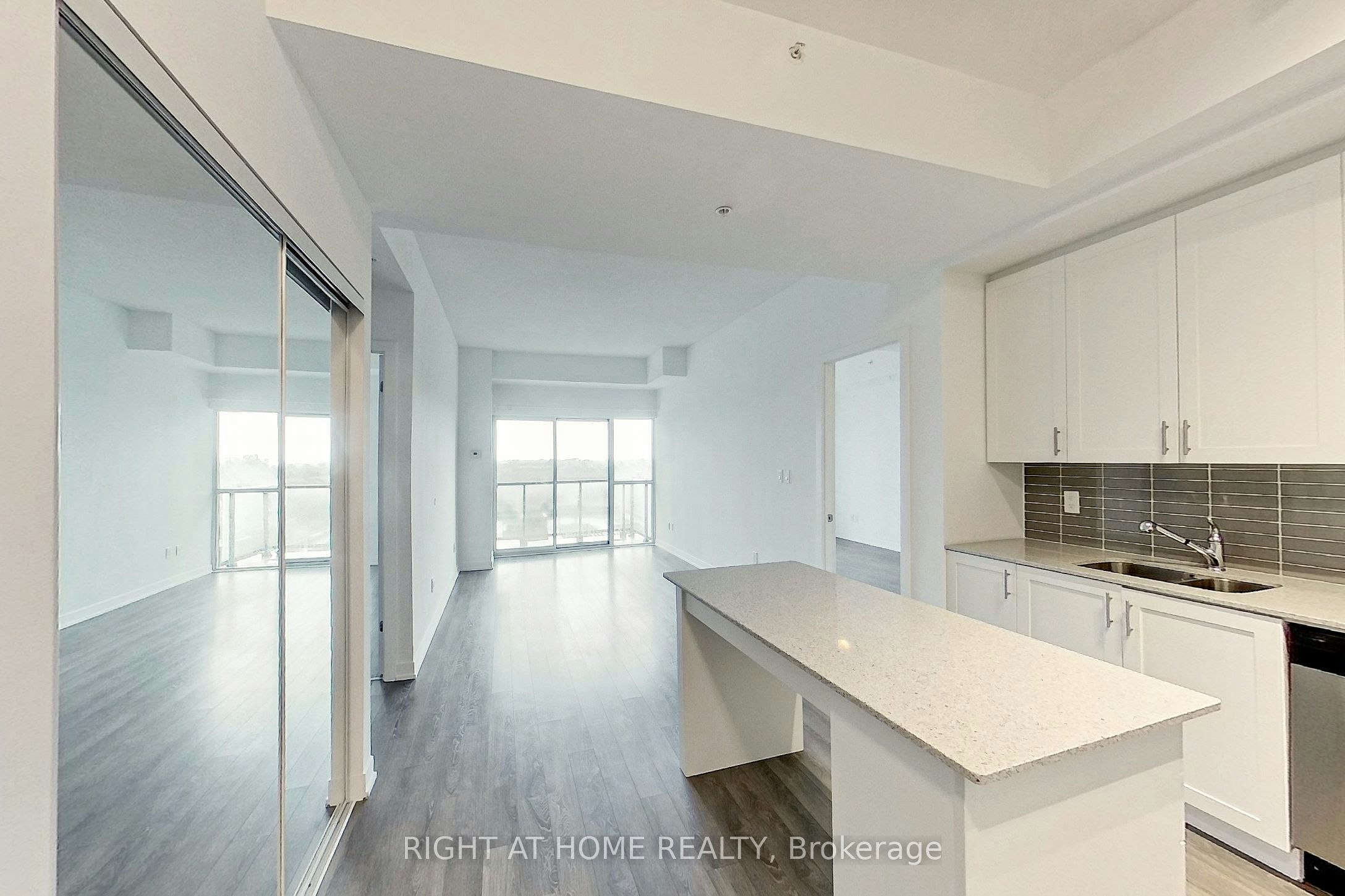 505-550 North Service Road, Grimsby, ON, L3M 0H9 - 5