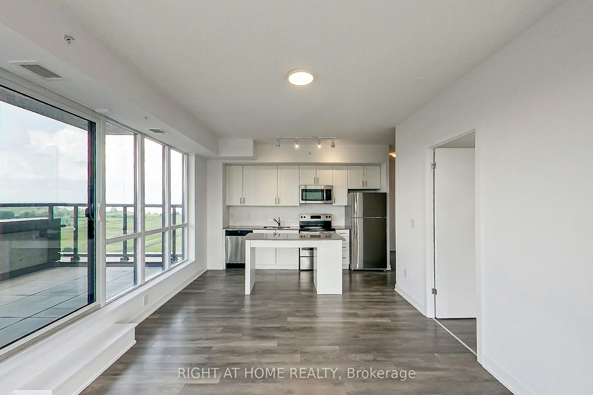 1101-550 North Service Road, Grimsby, ON, L3M 0H9 - 8