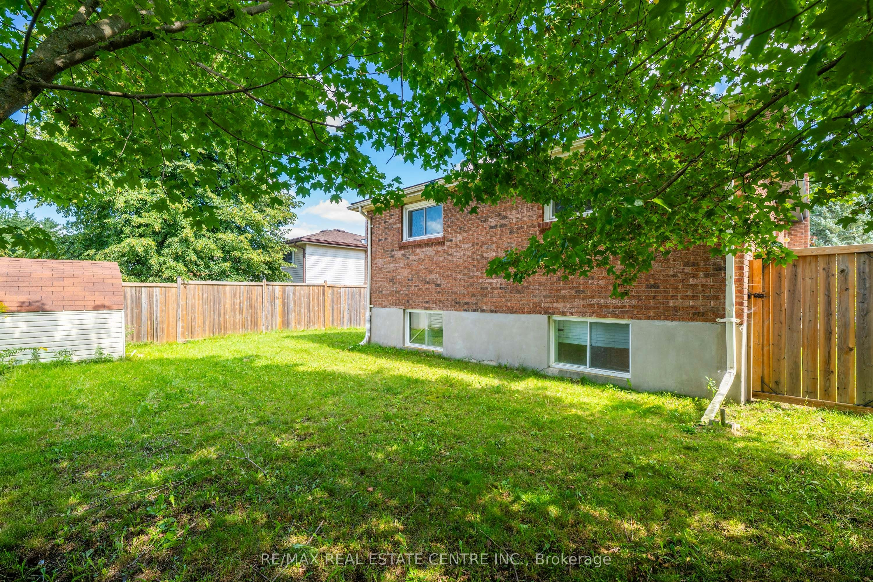 141 Cedar Crest Street, Kitchener, ON, N2N 2A6 - 28