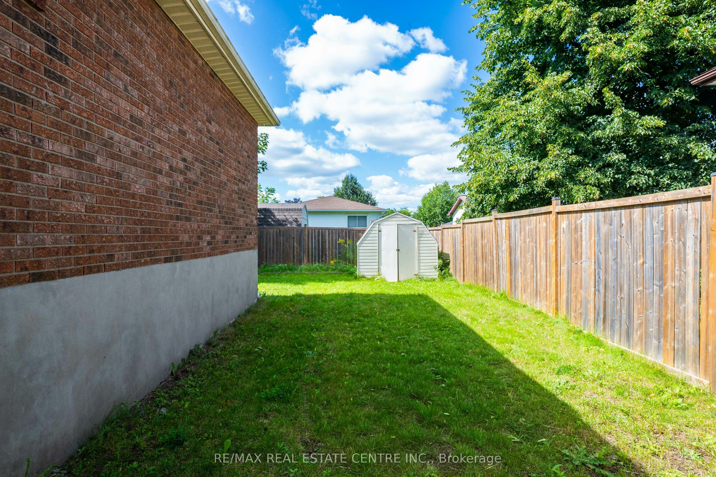 141 Cedar Crest Street, Kitchener, ON, N2N 2A6 - 27