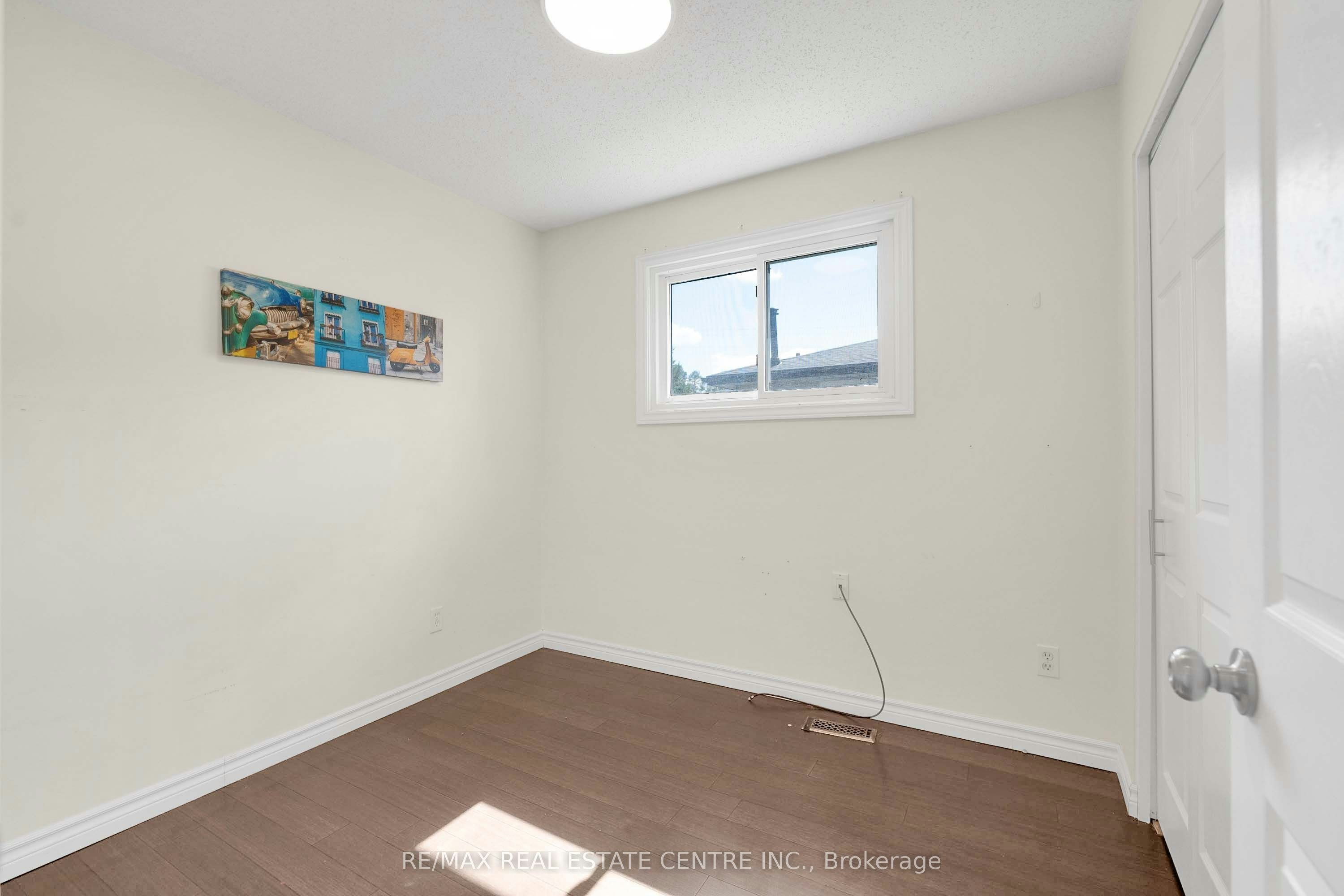 141 Cedar Crest Street, Kitchener, ON, N2N 2A6 - 16