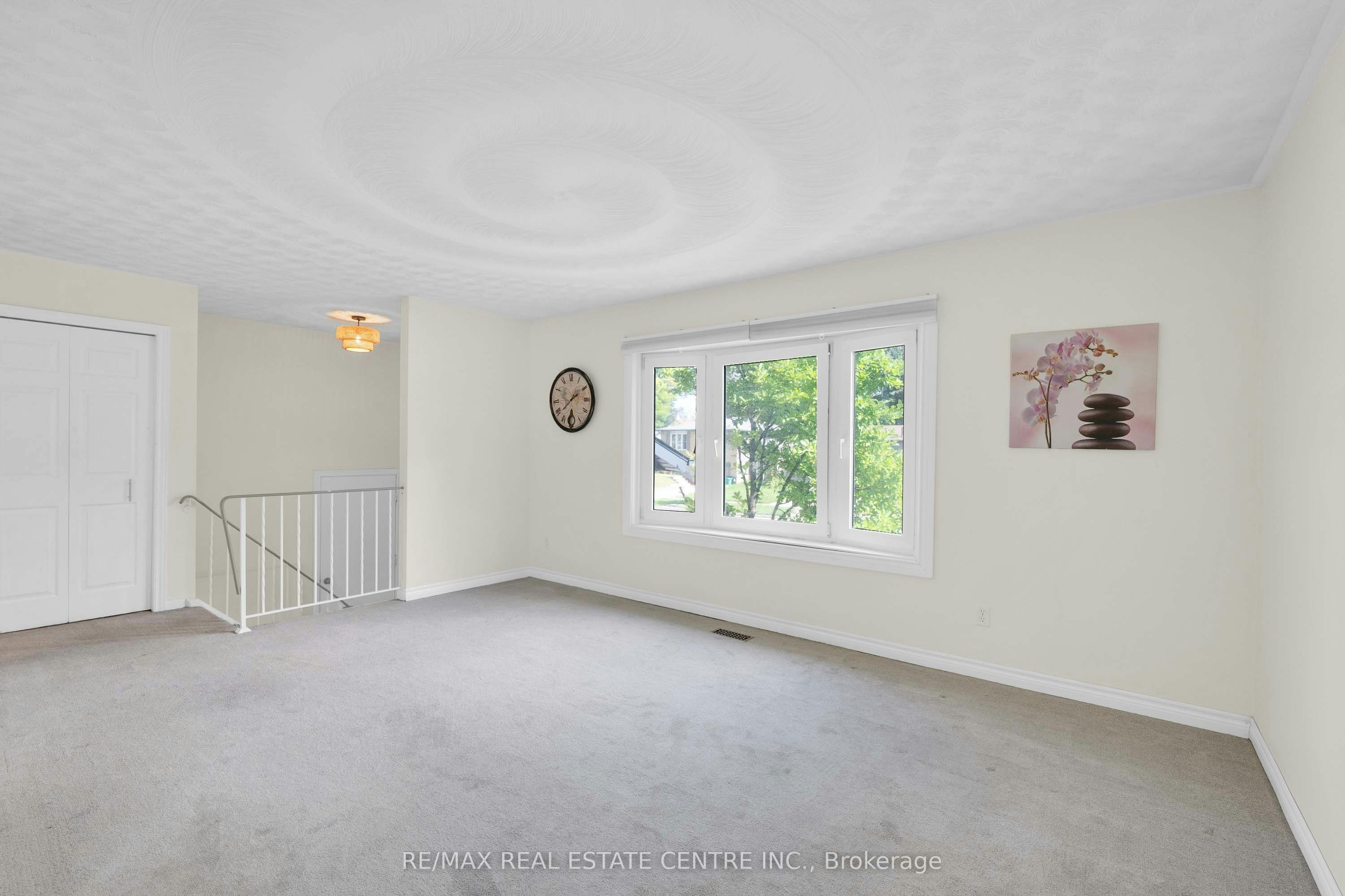 141 Cedar Crest Street, Kitchener, ON, N2N 2A6 - 6