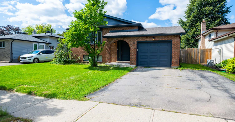 141 Cedar Crest Street, Kitchener, ON, N2N 2A6 - 2
