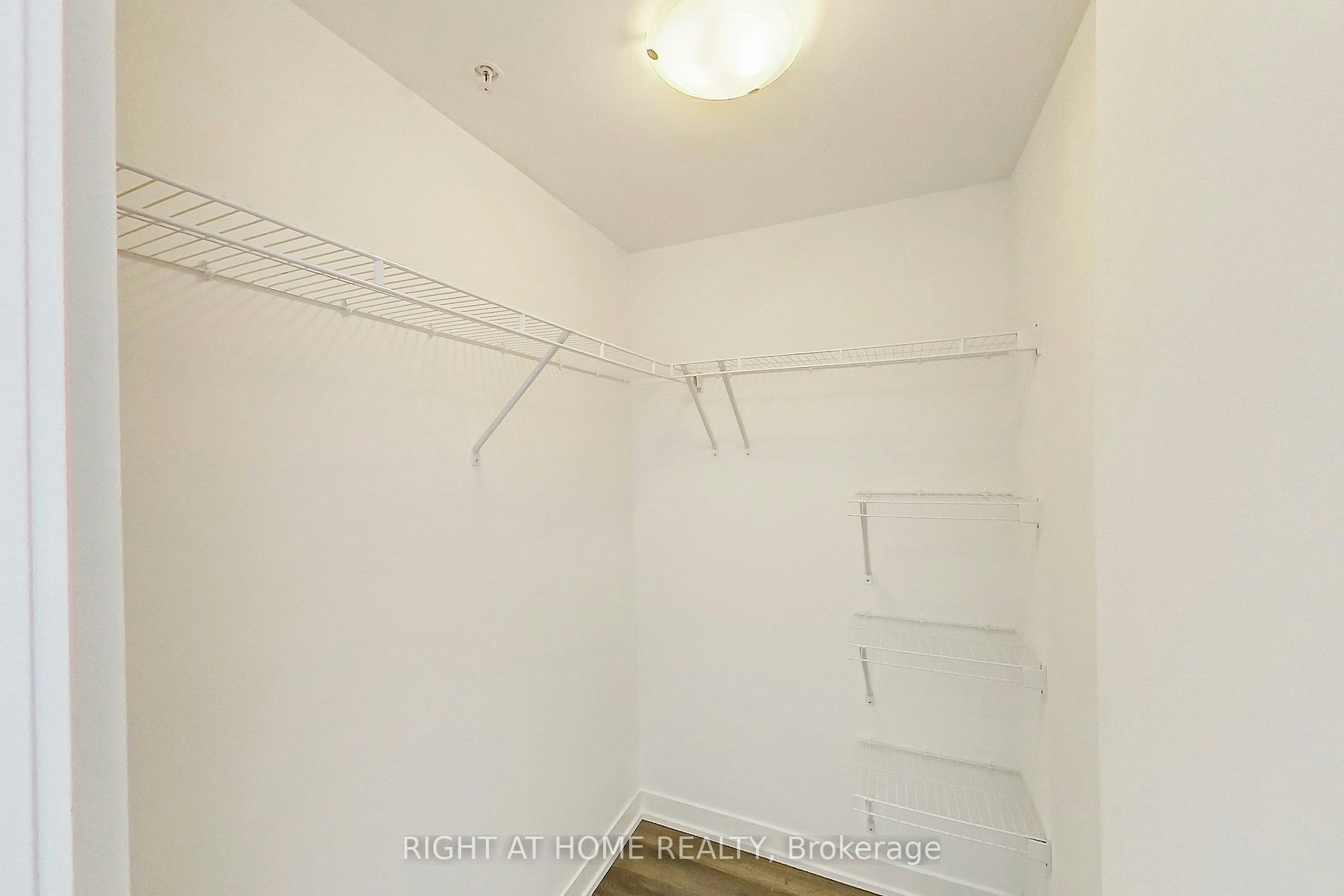 1208-550 North Service Road, Grimsby, ON, L3M 0H9 - 14