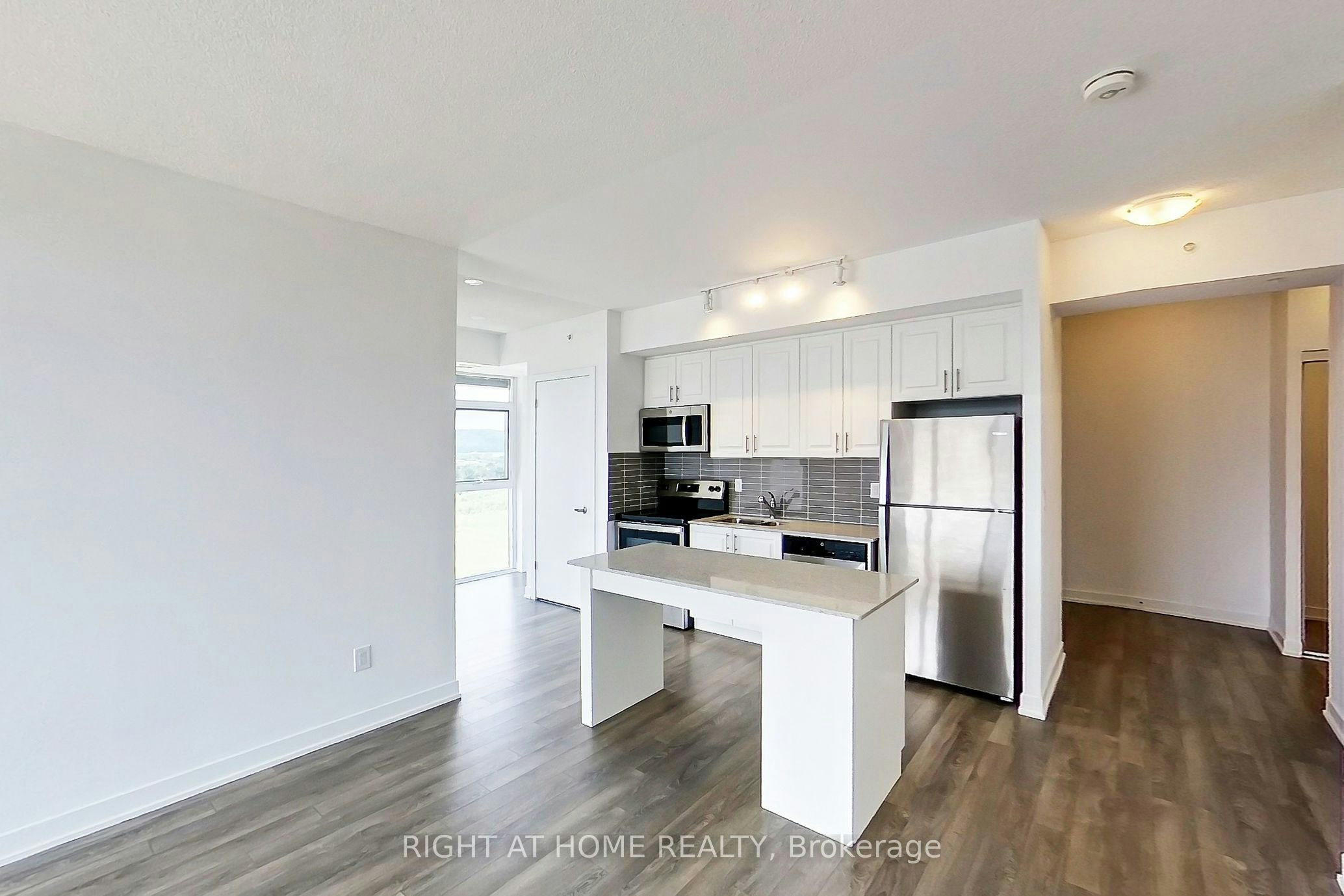 1208-550 North Service Road, Grimsby, ON, L3M 0H9 - 9