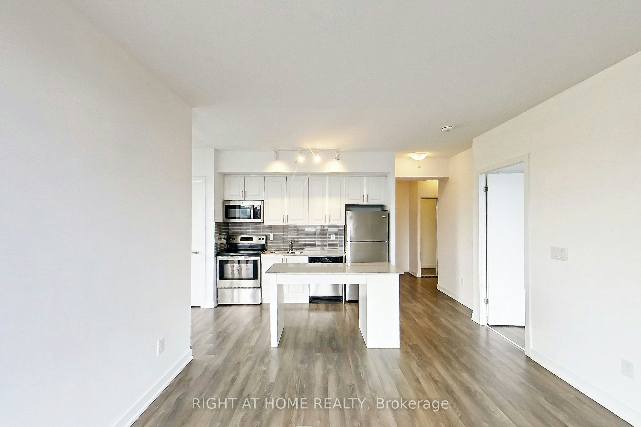 1208-550 North Service Road, Grimsby, ON, L3M 0H9 - 10