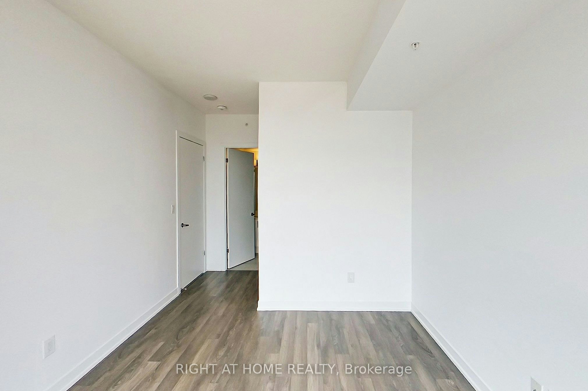 1208-550 North Service Road, Grimsby, ON, L3M 0H9 - 13