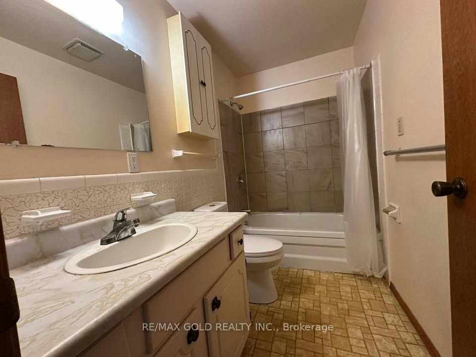 1711 Hansuld Street, London, ON, N5V 1Y6 - 7