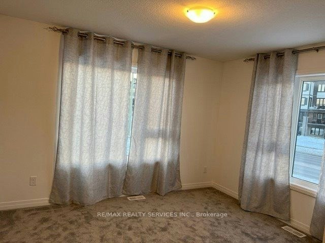 18 Roper Place, Kitchener, ON, N2R 1R2 - 11