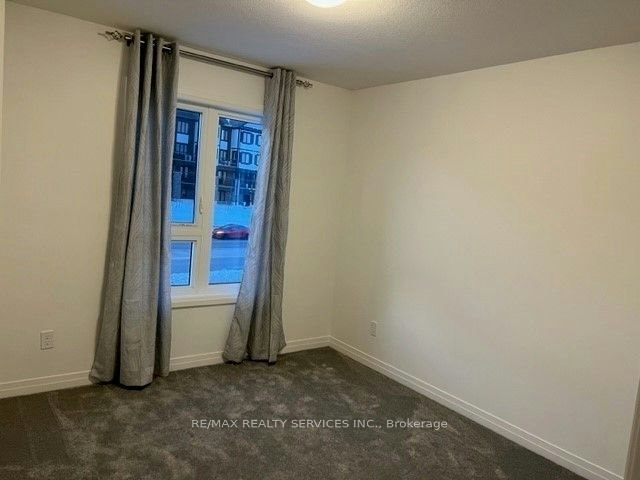 18 Roper Place, Kitchener, ON, N2R 1R2 - 12