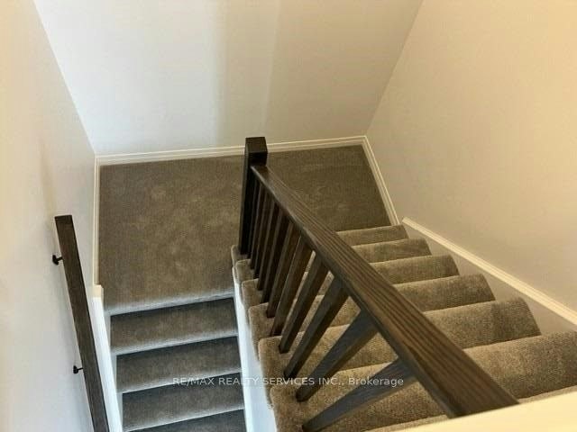 18 Roper Place, Kitchener, ON, N2R 1R2 - 6