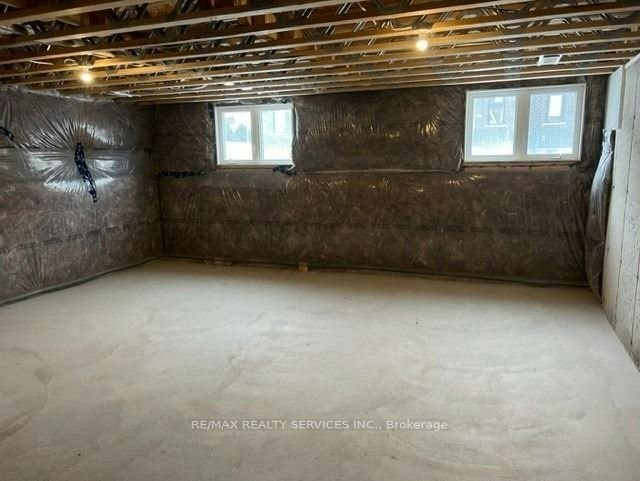 18 Roper Place, Kitchener, ON, N2R 1R2 - 15
