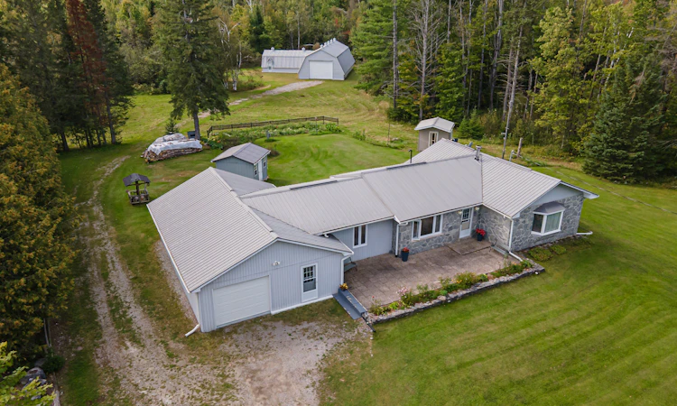 7621 Hwy 35 N/A
