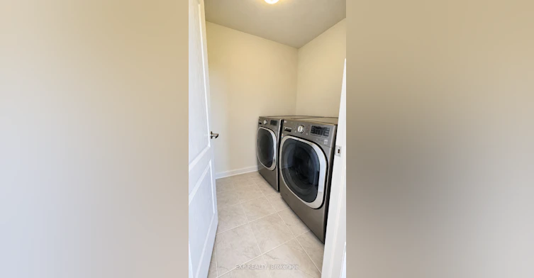 5 #UPPER-15 Peach Street, Thorold, ON, L2V 0P5 - 4