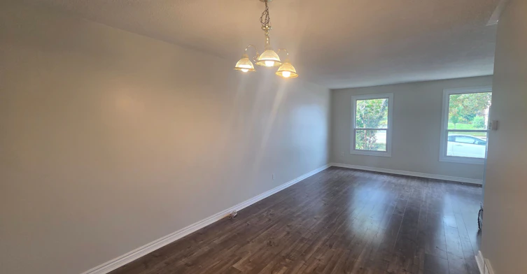 UPPER-881 Lawrence Road, Hamilton, ON, L8K 2A4 - 5