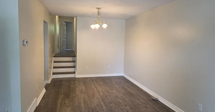 UPPER-881 Lawrence Road, Hamilton, ON, L8K 2A4 - 3