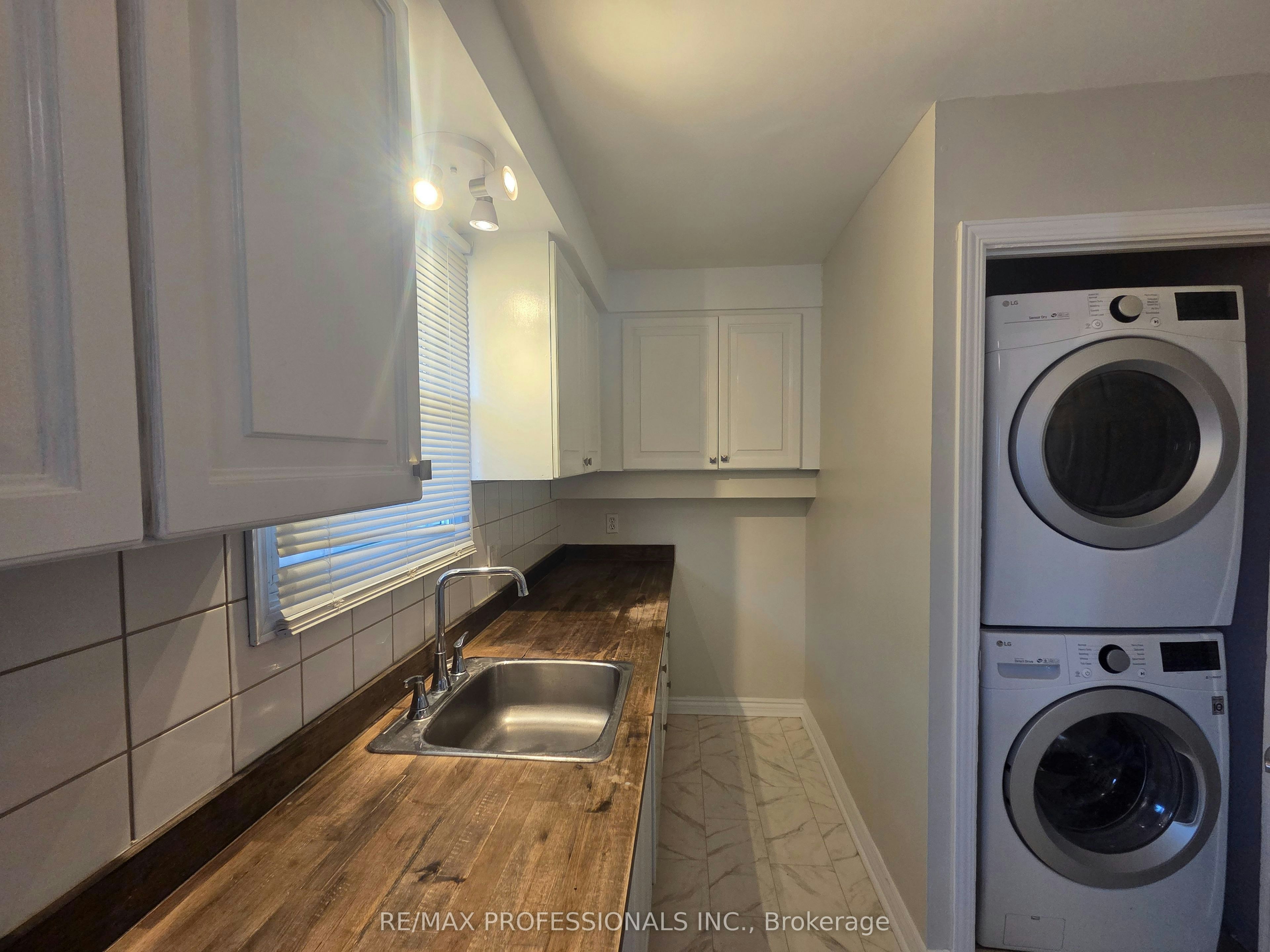 UPPER-881 Lawrence Road, Hamilton, ON, L8K 2A4 - 23