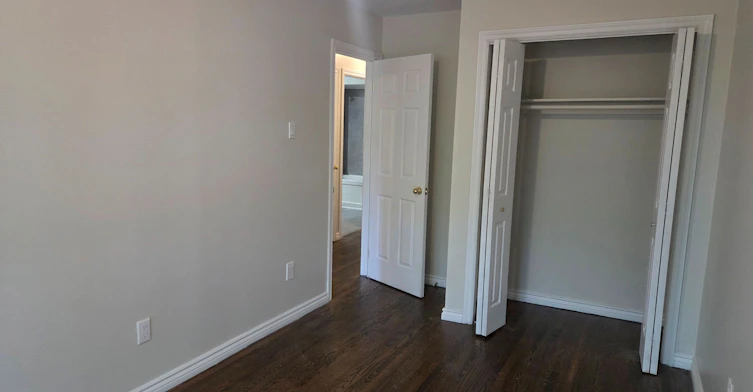 UPPER-881 Lawrence Road, Hamilton, ON, L8K 2A4 - 12