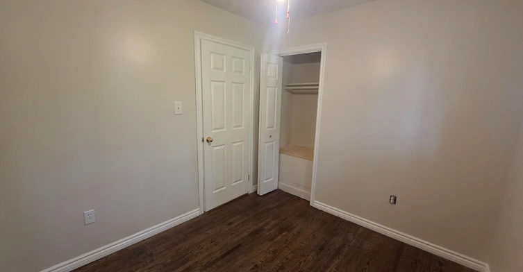 UPPER-881 Lawrence Road, Hamilton, ON, L8K 2A4 - 10