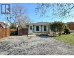 UPPER-881 Lawrence Road, Hamilton, ON, L8K 2A4