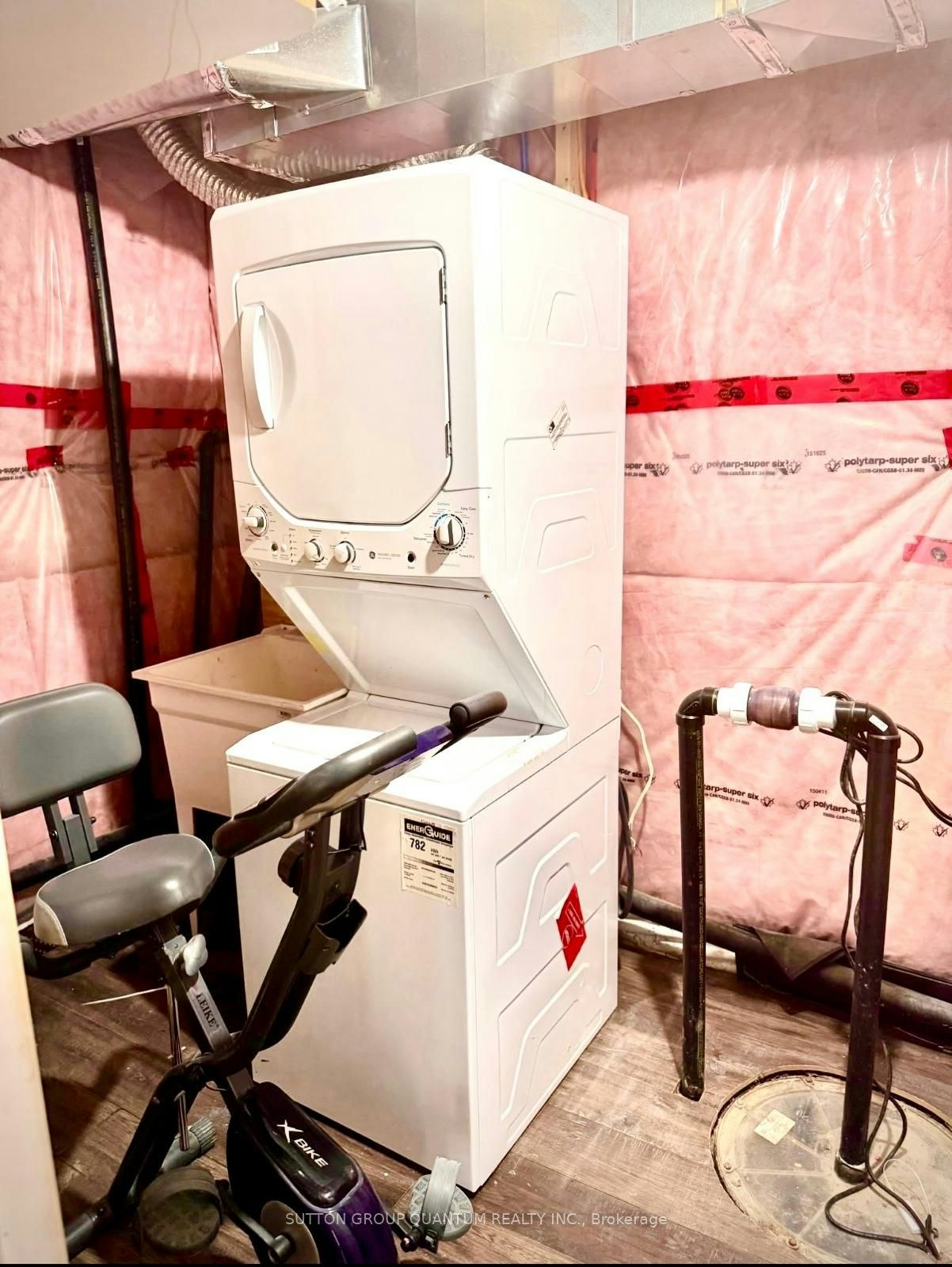 Basement-85 Roselawn Crescent, Welland, ON, L3C 0C3 - 7