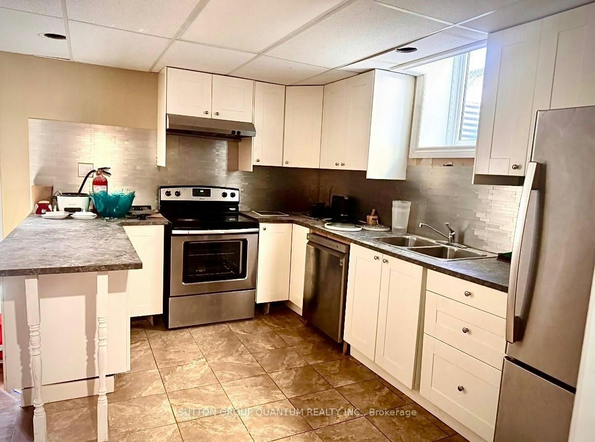 Basement-85 Roselawn Crescent, Welland, ON, L3C 0C3