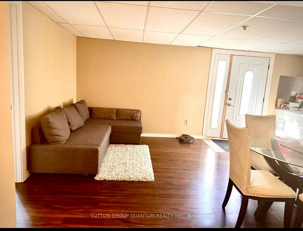 Basement-85 Roselawn Crescent, Welland, ON, L3C 0C3 - 2