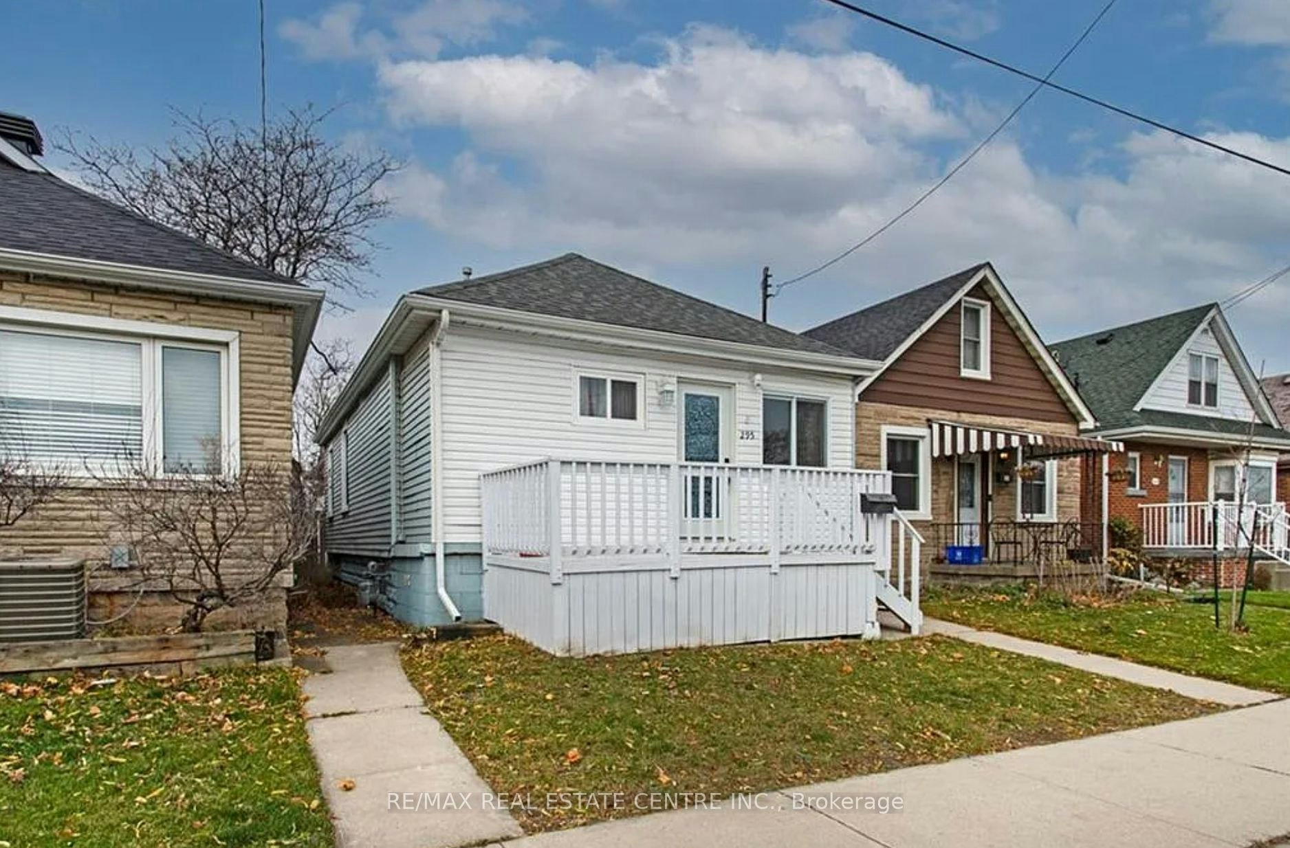 295 Strathearn Avenue, Hamilton, ON, L8H 5K8