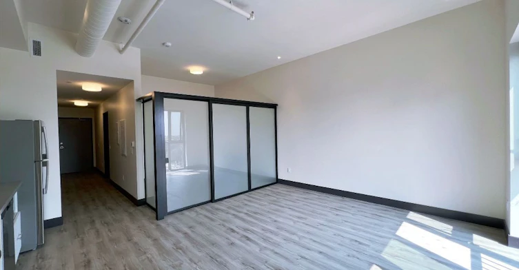 607-121 King Street E, Hamilton, ON, L8N 1A9 - 4