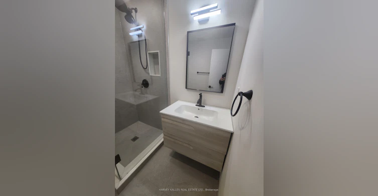 Bsmt C-88 Mcallister Road, Toronto, ON, M3H 2N3 - 6