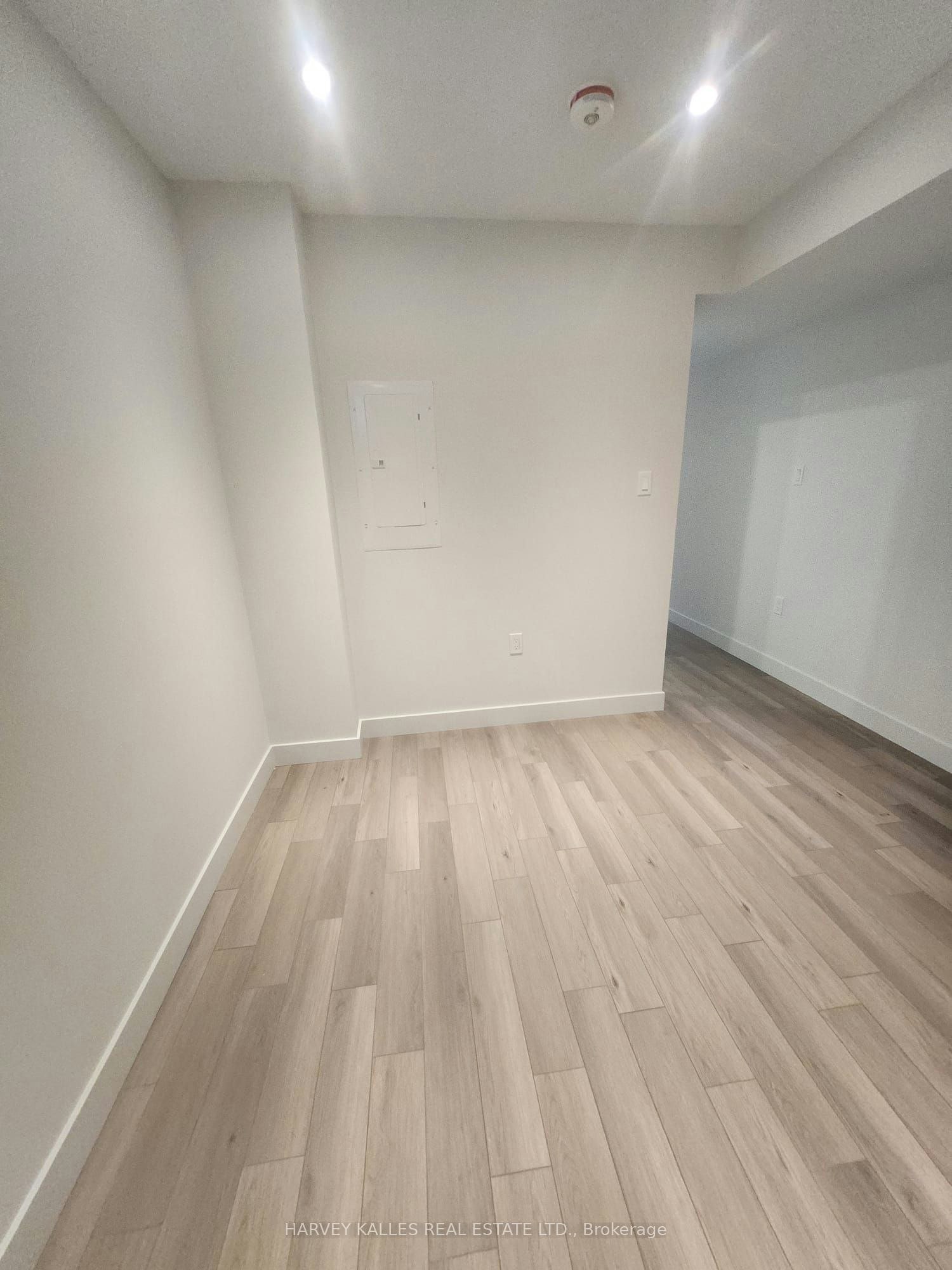 Bsmt C-88 Mcallister Road, Toronto, ON, M3H 2N3 - 8