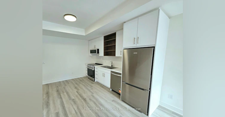 230 Ellis Avenue, St. Catharines, ON, L2P 0H2 - 6