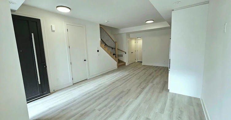 230 Ellis Avenue, St. Catharines, ON, L2P 0H2 - 3