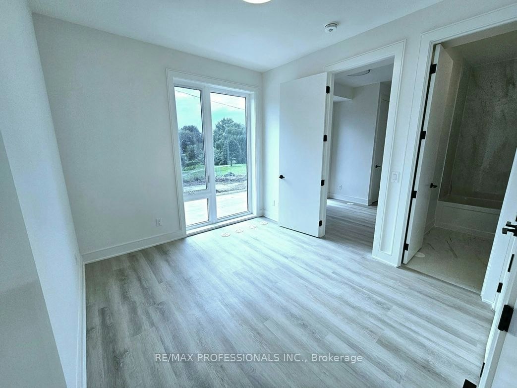 230 Ellis Avenue, St. Catharines, ON, L2P 0H2 - 13