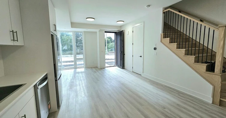 230 Ellis Avenue, St. Catharines, ON, L2P 0H2 - 10