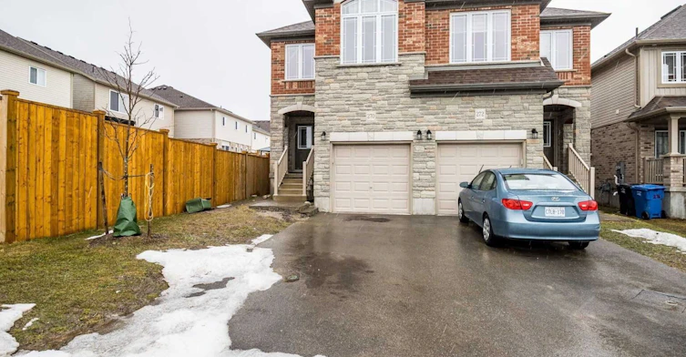 Upper-270 Ambrous Crescent, Guelph, ON, N1G 0G2 - 2