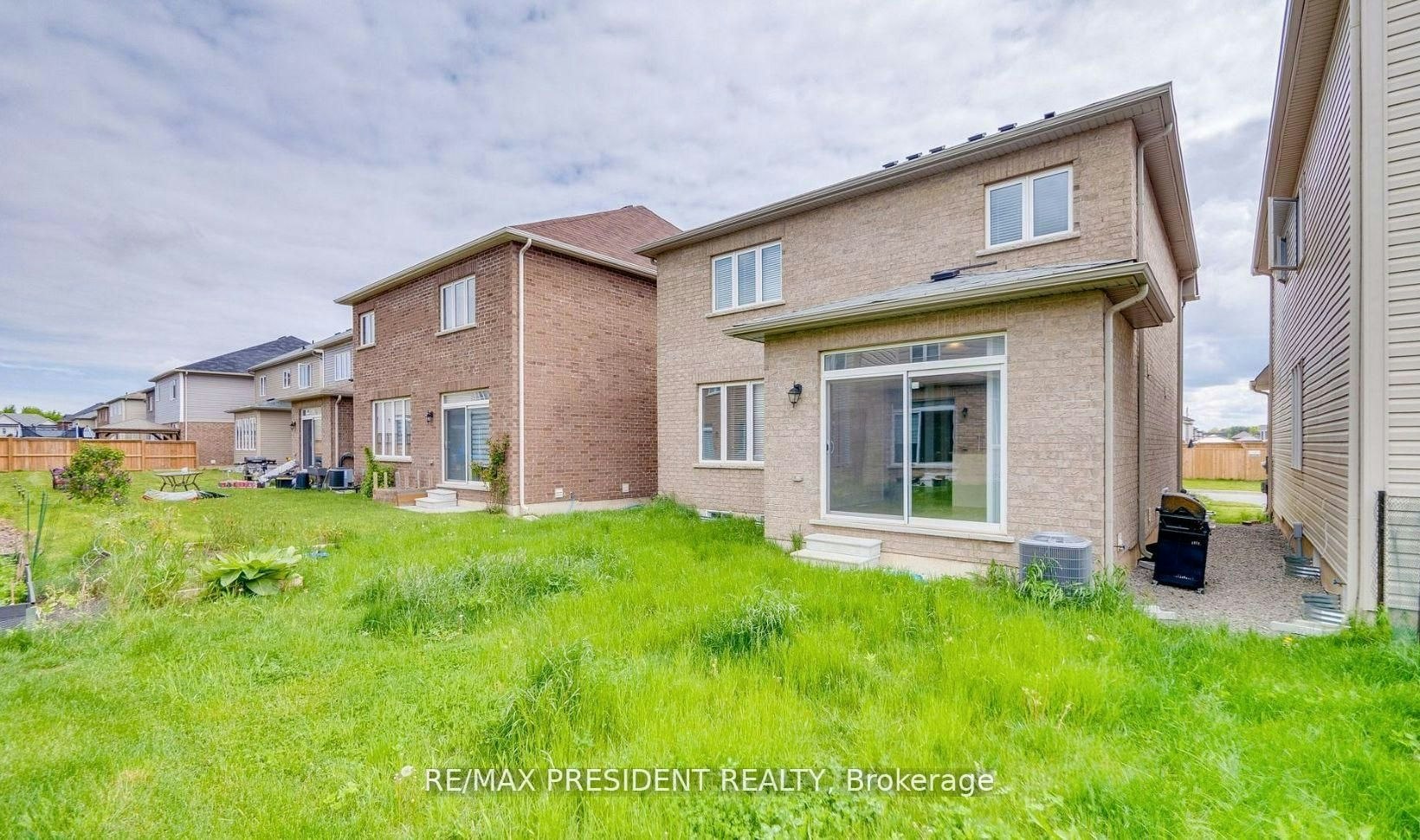 25 Seanesy Drive, Thorold, ON, L3B 0G5 - 24