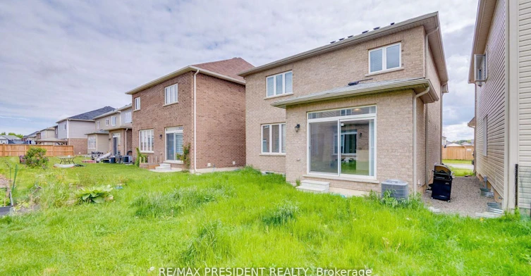 25 Seanesy Drive, Thorold, ON, L3B 0G5 - 24