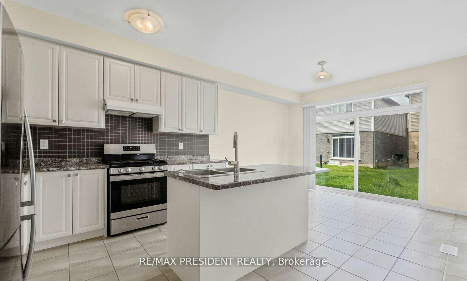 25 Seanesy Drive, Thorold, ON, L3B 0G5 - 8