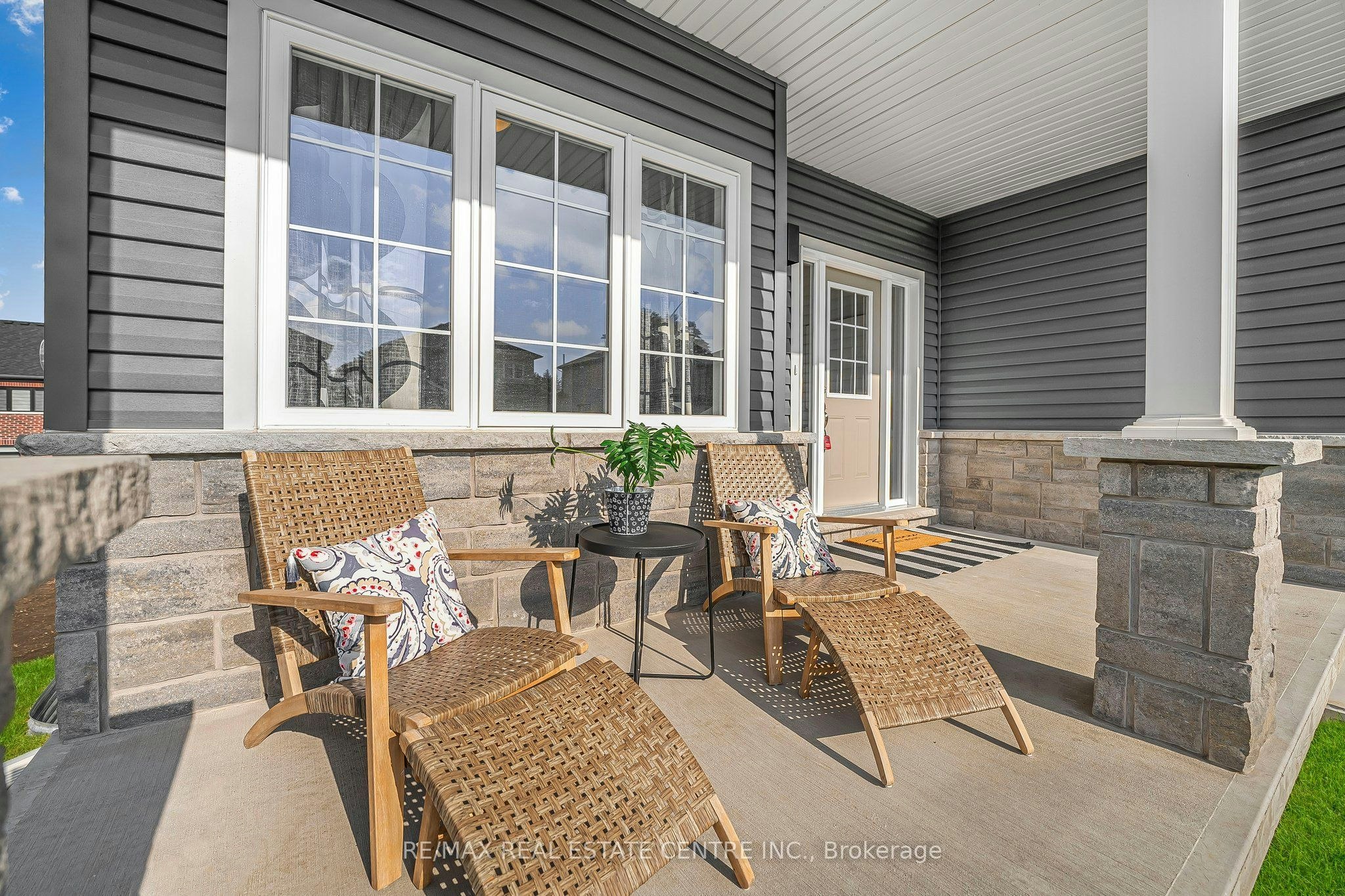 99 Hillcrest Road, Port Colborne, ON, L3K 6E4 - 3
