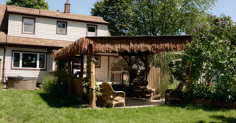 10 Valleyview Crescent, Belleville, ON, K8P 3G1 - 3