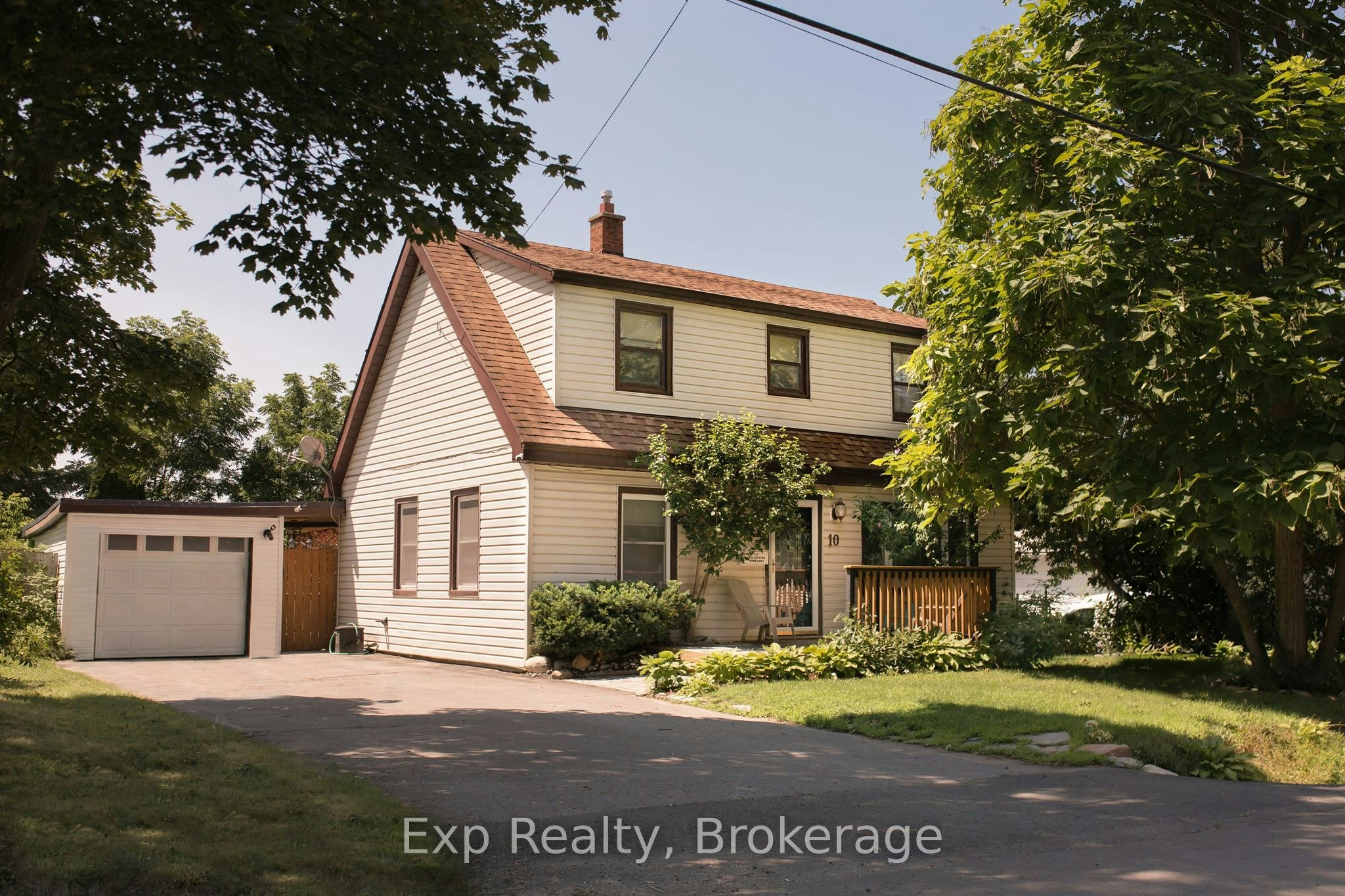 10 Valleyview Crescent, Belleville, ON, K8P 3G1