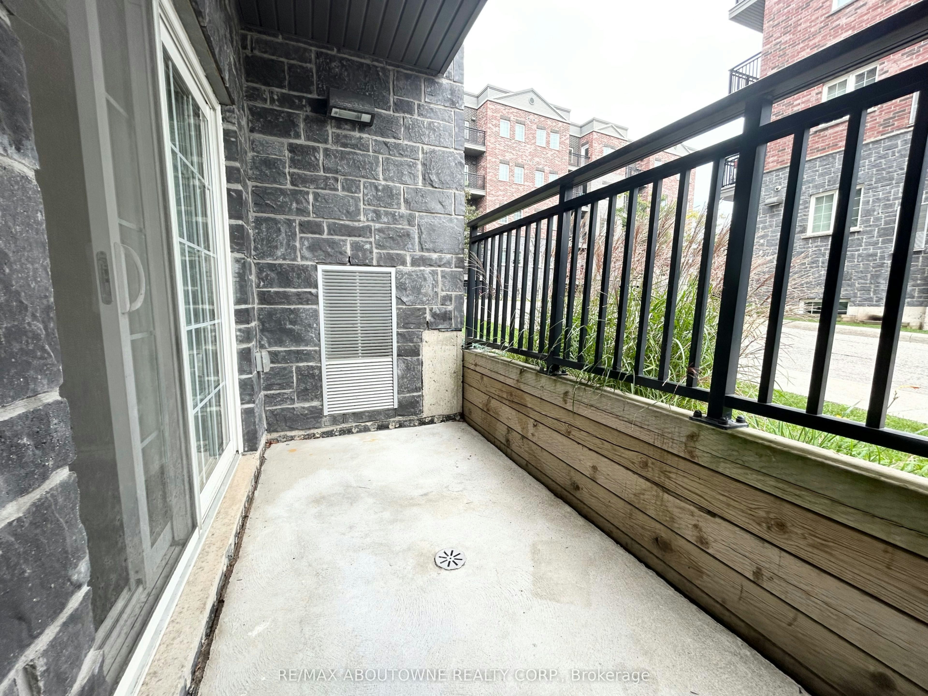 102-5 Rittenhouse Road, Kitchener, ON, N2E 2M8 - 14