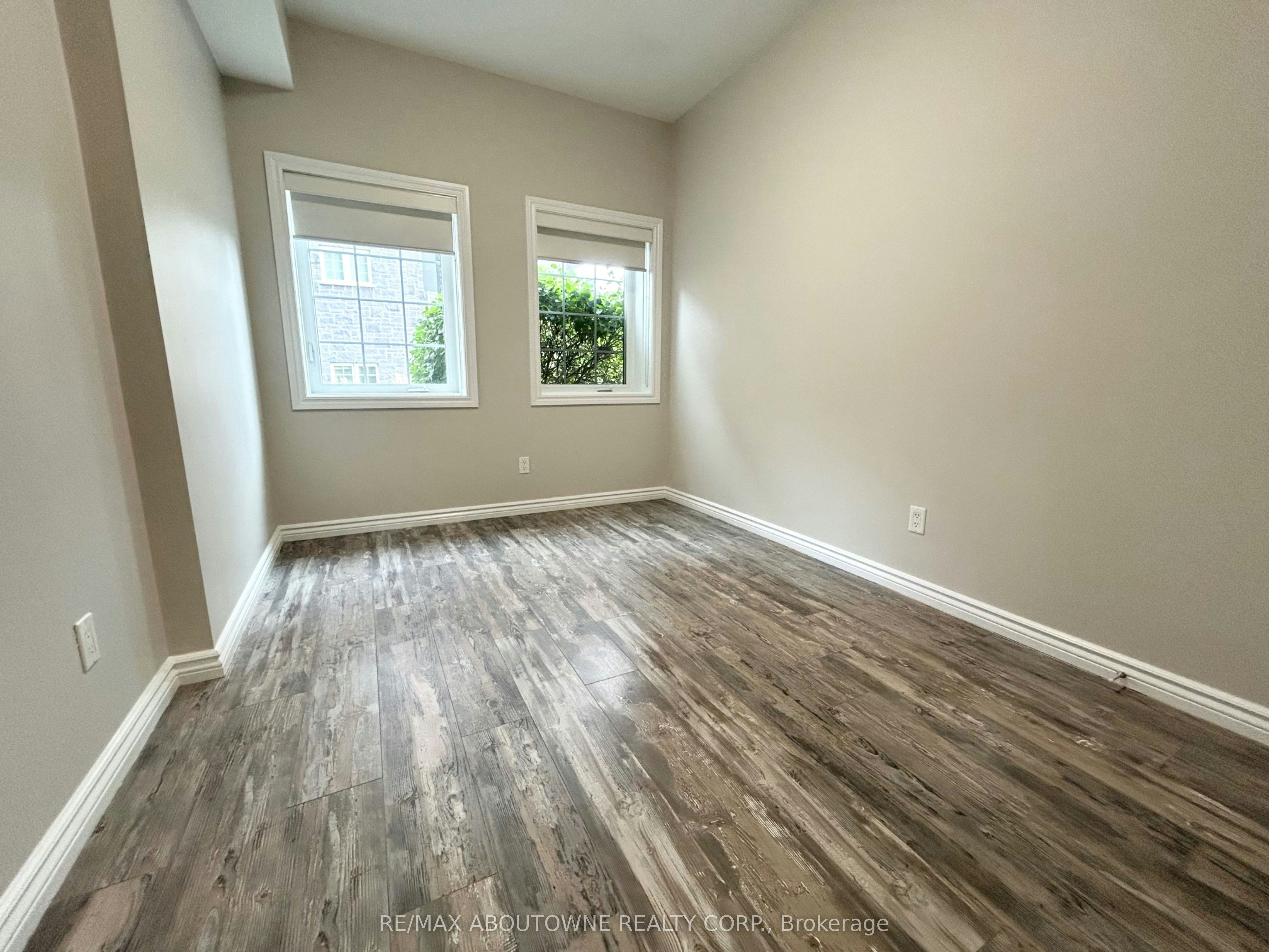 102-5 Rittenhouse Road, Kitchener, ON, N2E 2M8 - 10